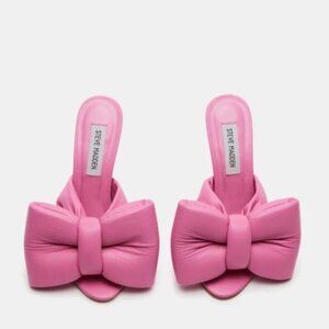 Pretty in Pink Steve Madden Bow Heels Size 9.5
